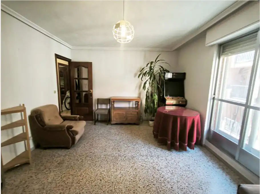 Sala de estar de Piso de alquiler en Salamanca con Calefacción y Balcón