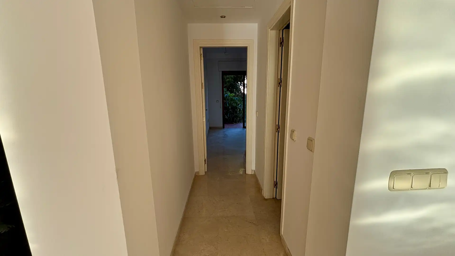 Flat for sale in Estepona  with Air Conditioner, Heating and Terrace