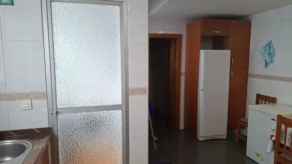 Wohnung zum Verkauf in Granada mit Heizung, Möbliert und Balkon