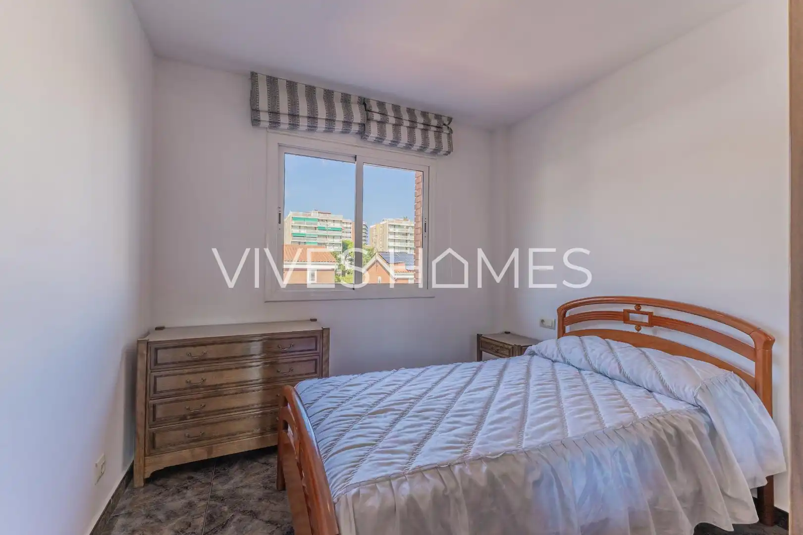 Schlafzimmer von Haus oder Chalet zum Verkauf in Sant Vicenç de Montalt mit Klimaanlage, Heizung und Privatgarten
