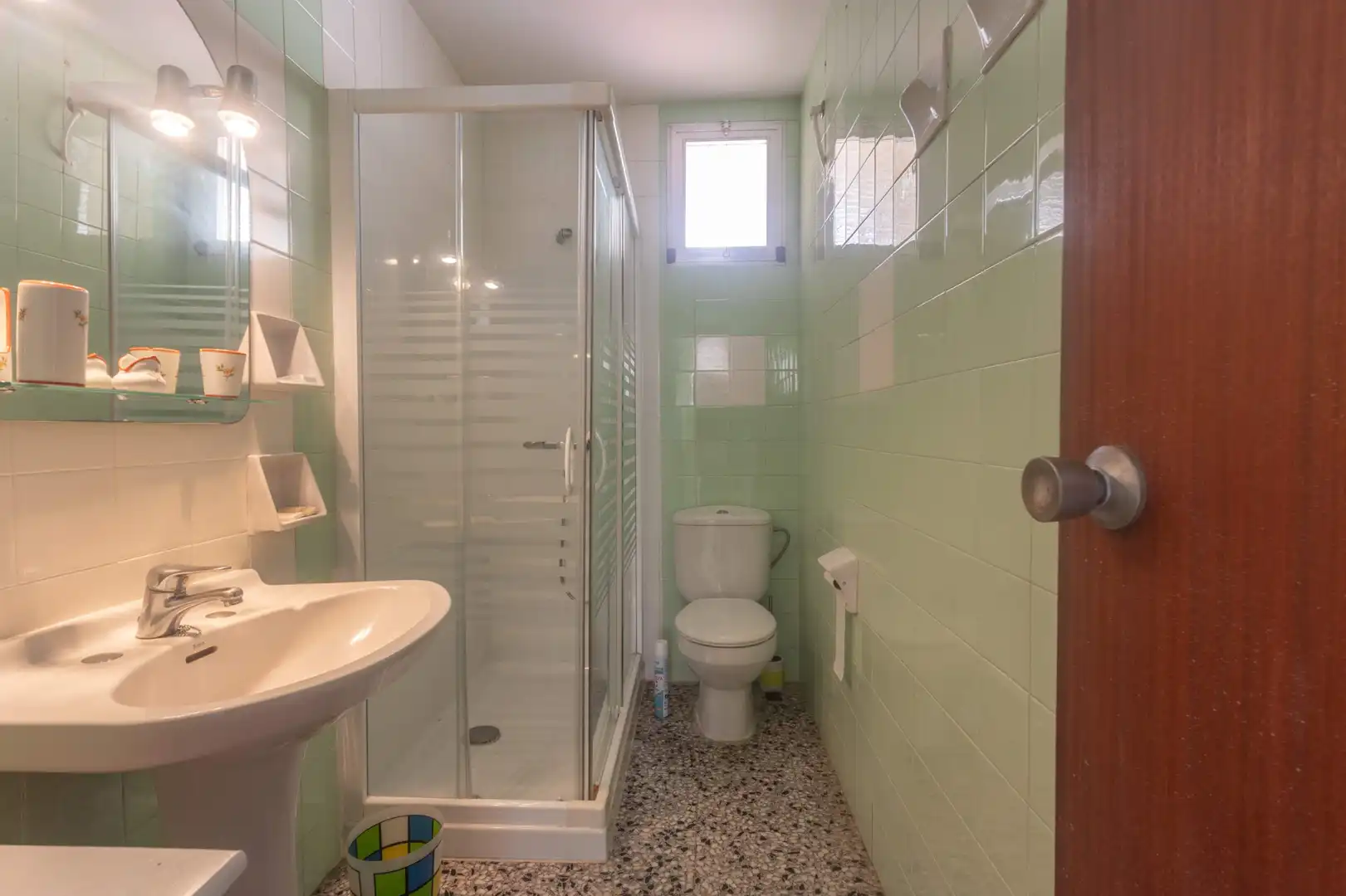 Bathroom of Houses for sale in Gandia  with Air Conditioner, Terrace and Storage room