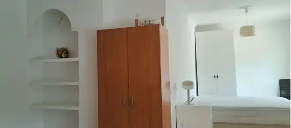 Schlafzimmer von Wohnung zur Miete in Alicante / Alacant mit Möbliert