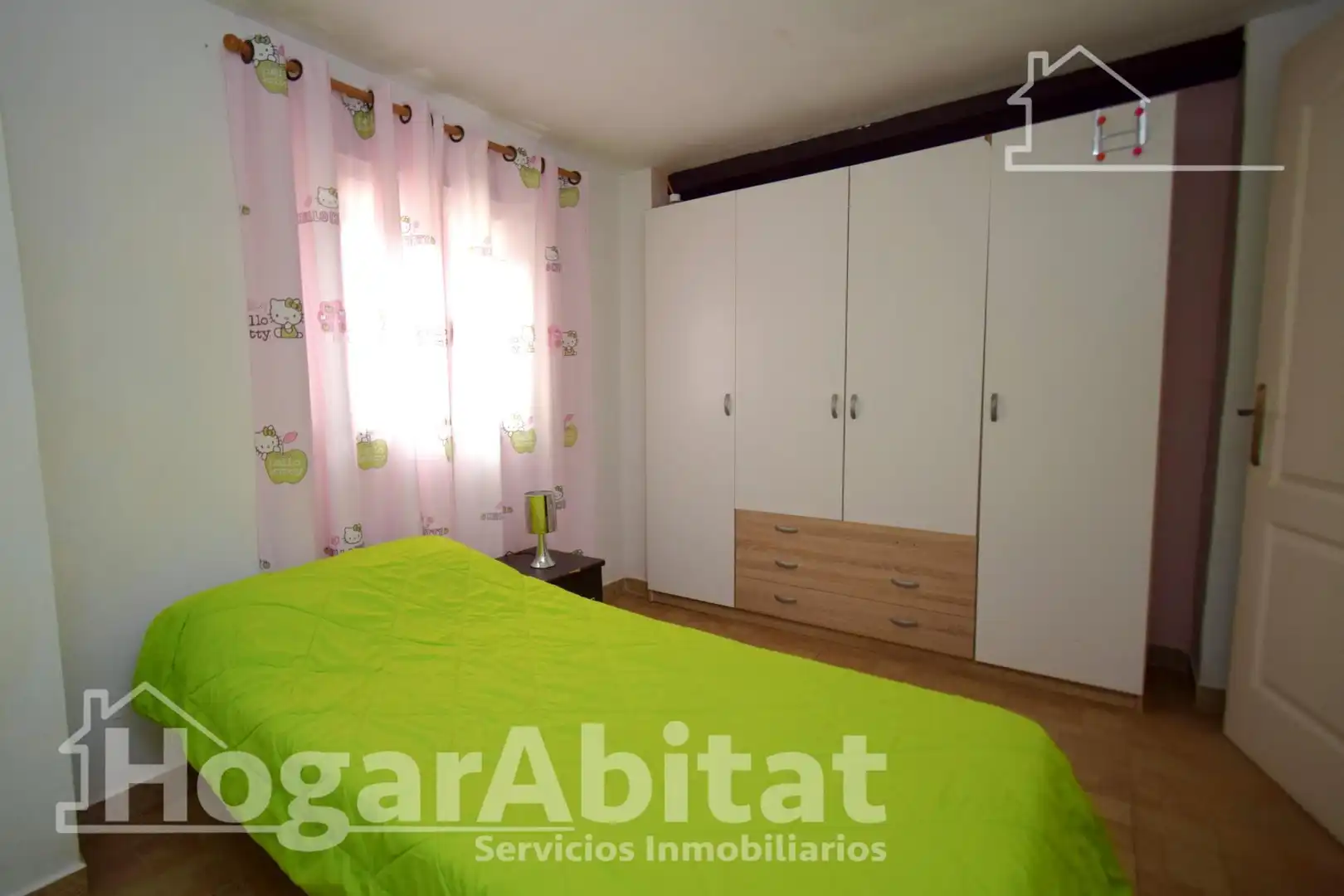 Habitación de Casa o chalet en venta en Llíria con Aire acondicionado, Calefacción y Jardín privado