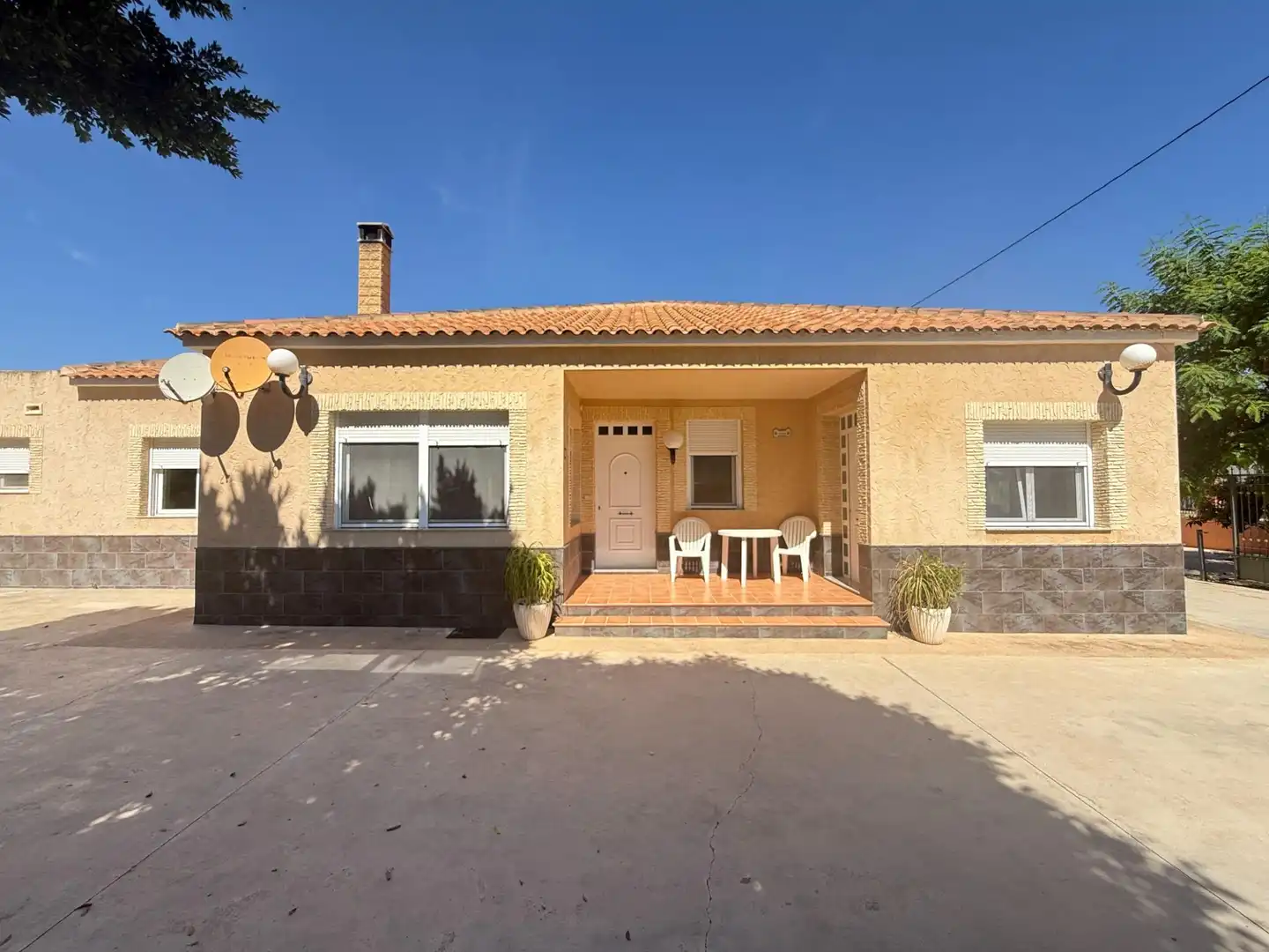 Detached house with pool for sale in Lugar MATANZA 292, imagen 2