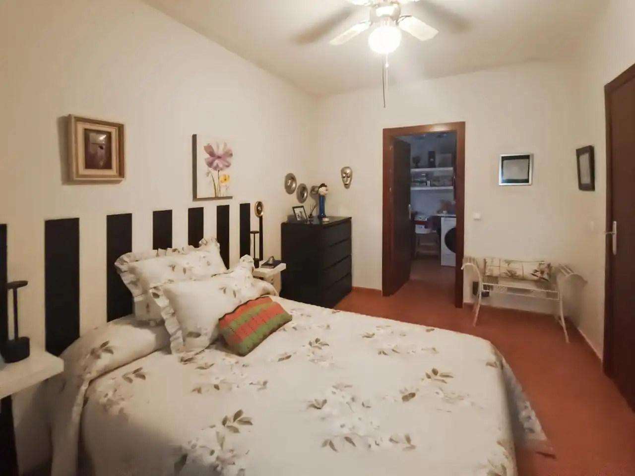 Habitación de Casa o chalet en venta en Barajas de Melo con Aire acondicionado, Calefacción y Jardín privado