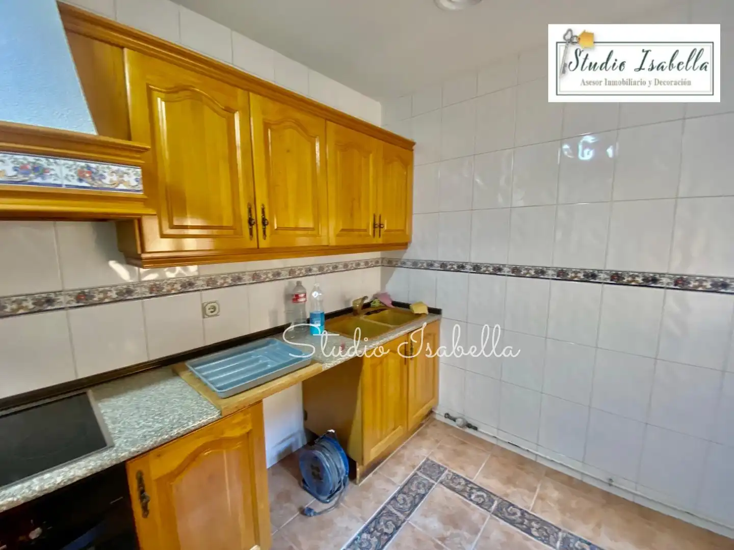 Cocina de Piso de alquiler en Toledo con Aire acondicionado, Calefacción y Amueblado
