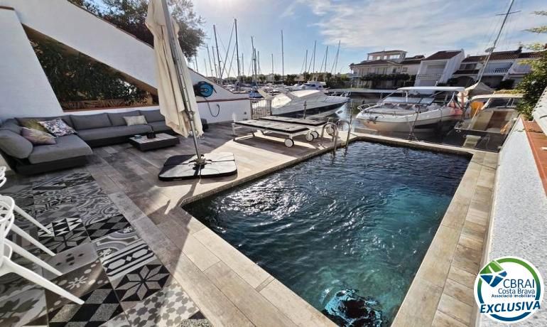 Casa adosada en venta en Passatge del Port Argonautes, Salins - Cavall de Mar