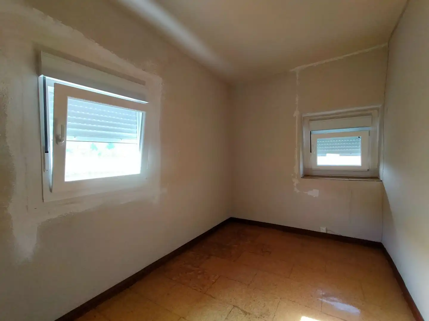 Finca rústica en venta en Soto del Barco con Jardín privado, Terraza y Trastero