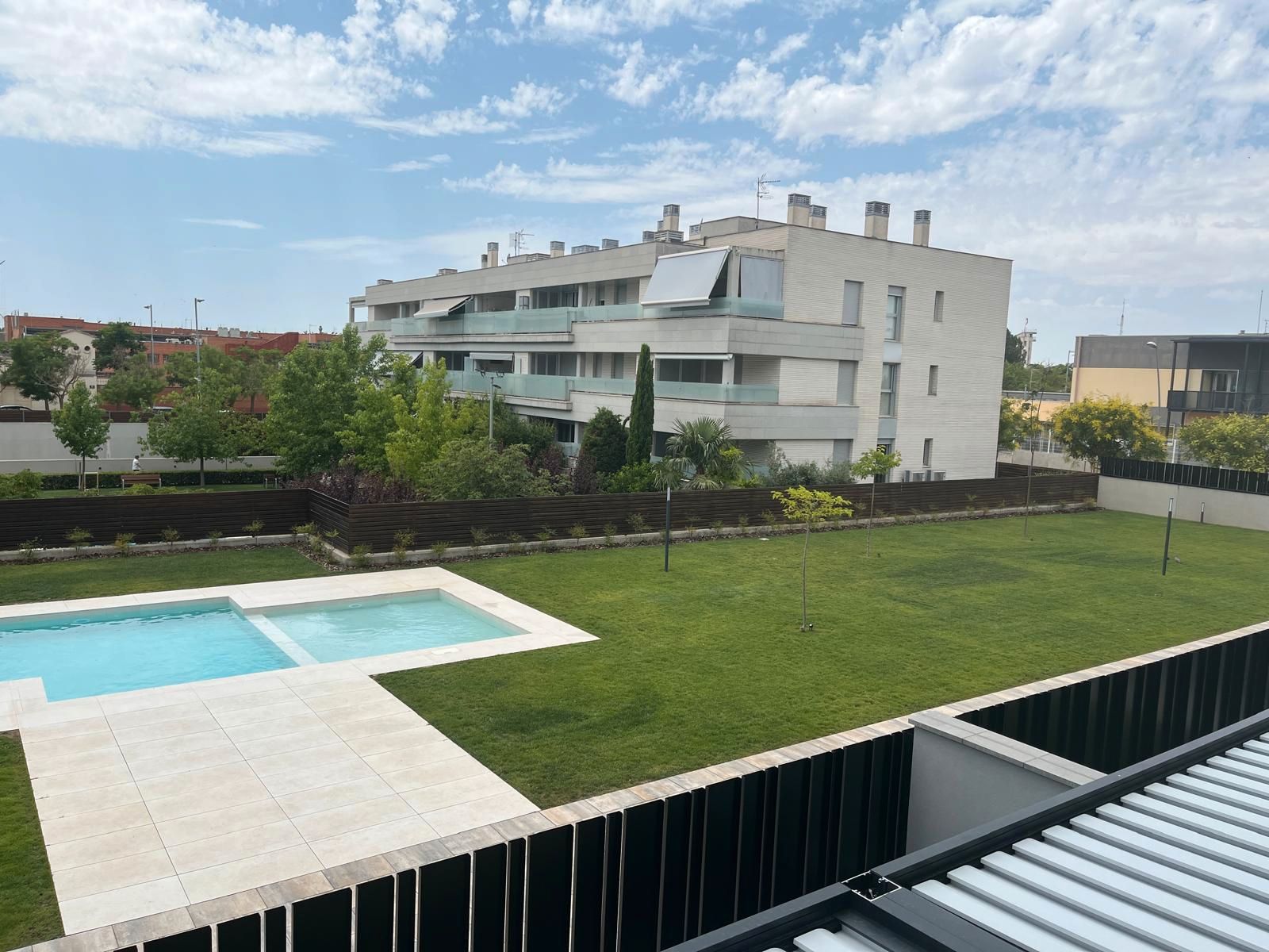 Swimming pool of Flat to rent in  Lleida Capital  with Air Conditioner, Parquet flooring and Storage room