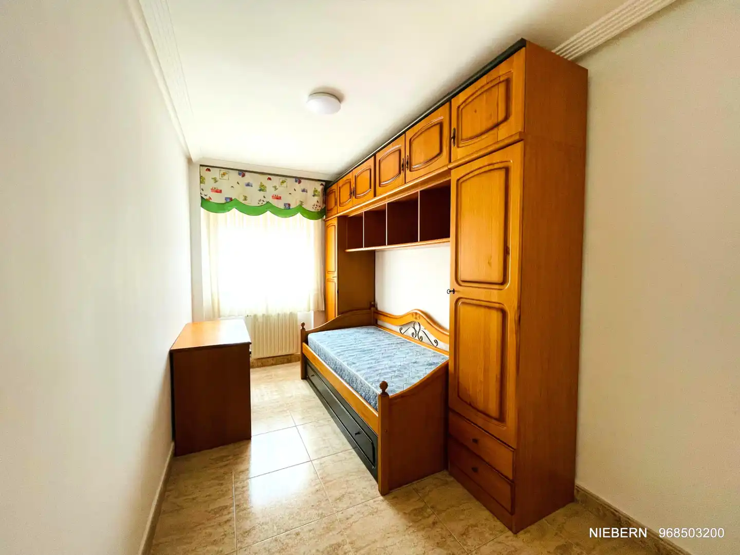 Flat with terrace to rent in Avenida de Venecia, imagen 38