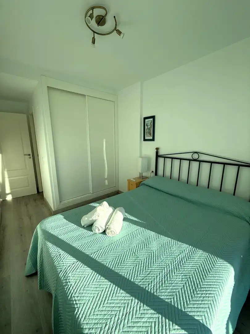 Dormitori de Apartament en venda en Dénia amb Aire condicionat, Jardí privat i Terrassa
