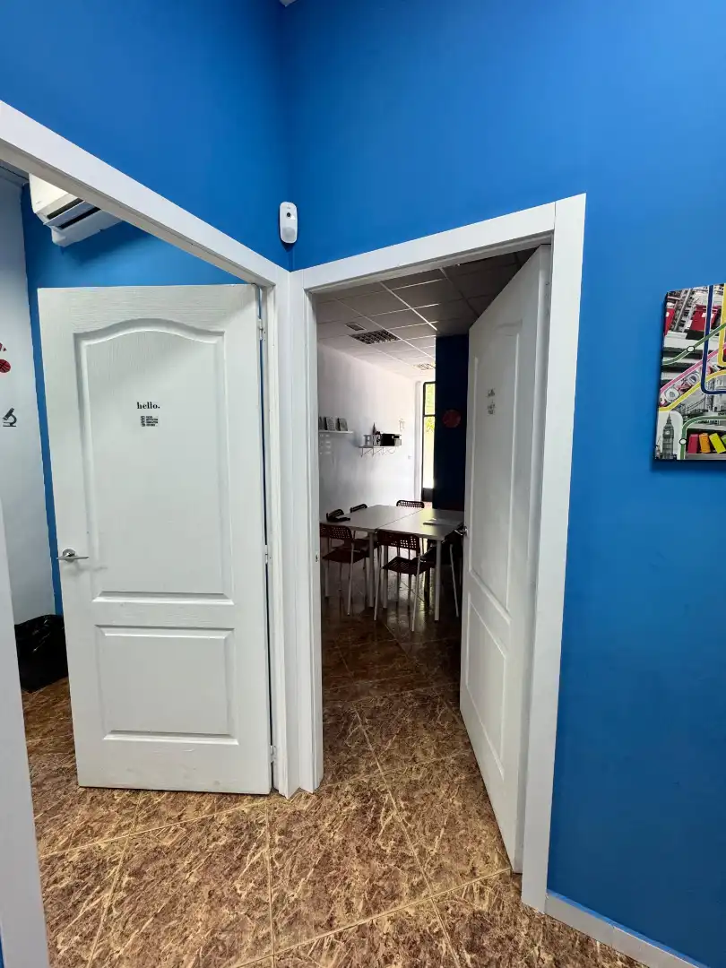 Geschaftsraum zur Miete in Valencia