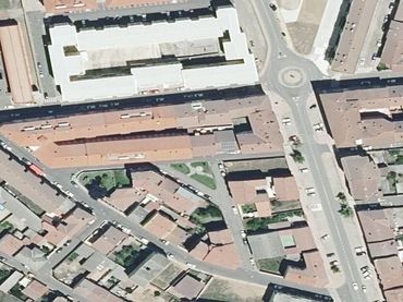 Piso en venta en CL VALDESAZ (VALEN D JUAN)