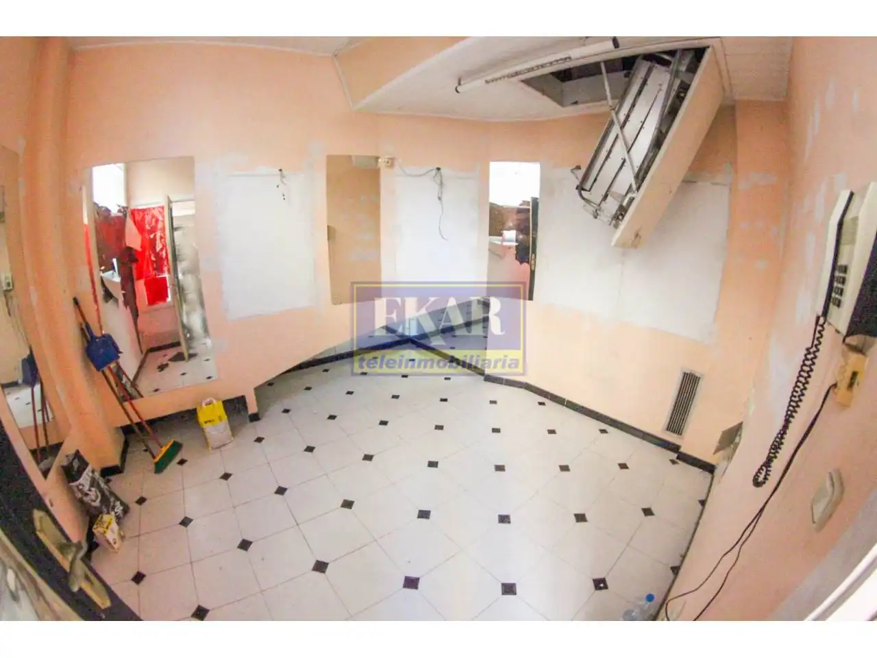 Business premises for sale in Calle Fueros 1, imagen 4