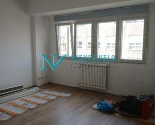 Bedroom of Flat for sale in Carballo  with Heating