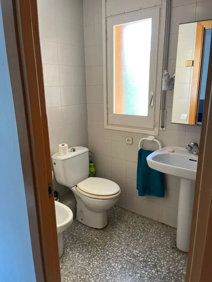 Baño de Piso en venta en Vic con Calefacción, Amueblado y Horno