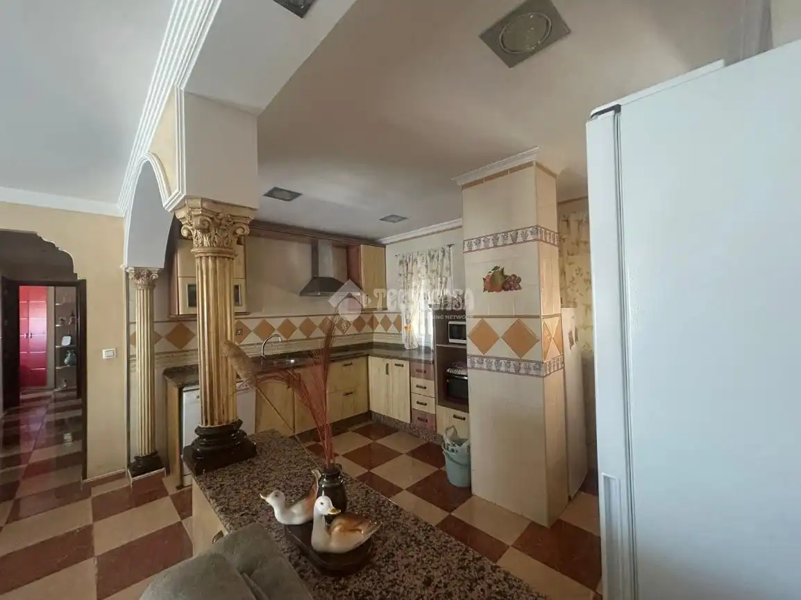 Cocina de Piso en venta en Arahal con Aire acondicionado, Calefacción y Terraza