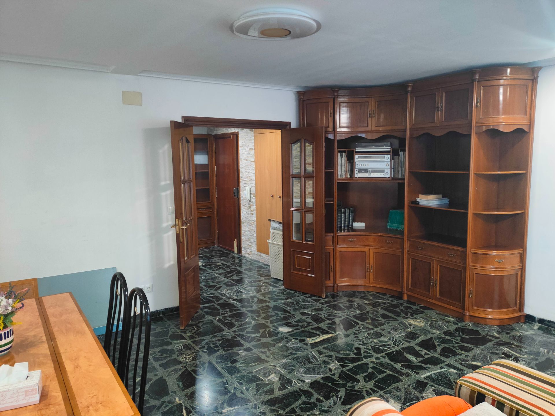 Piso en venta en  Jaén Capital con Aire acondicionado, Calefacción y Horno