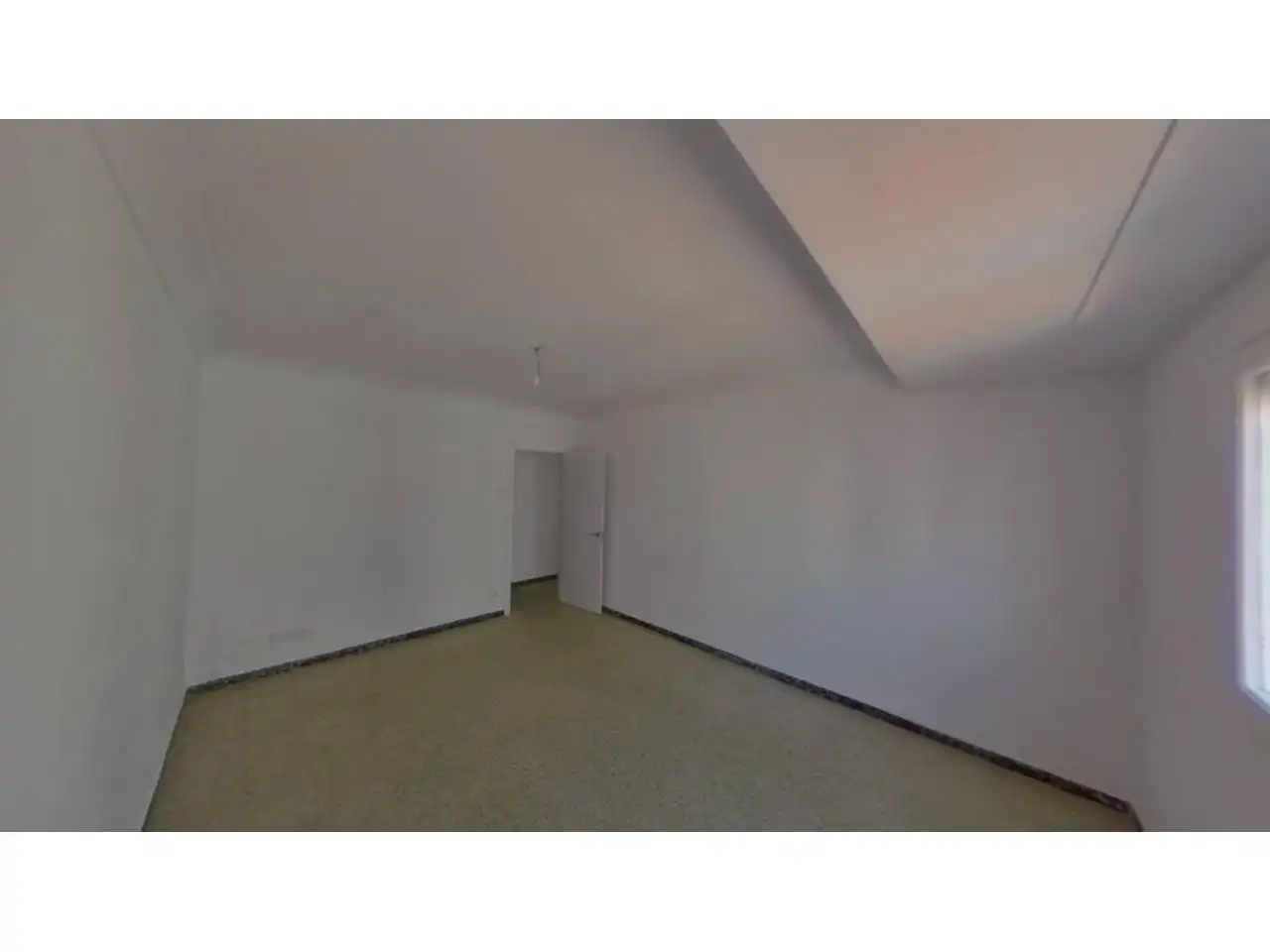 Flat for sale in Zaragoza