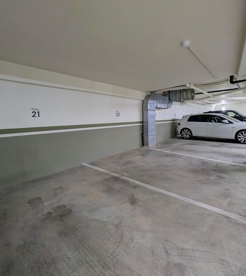 Foto 2 von Garage zur Miete in Plaza Xúquer, Paiporta