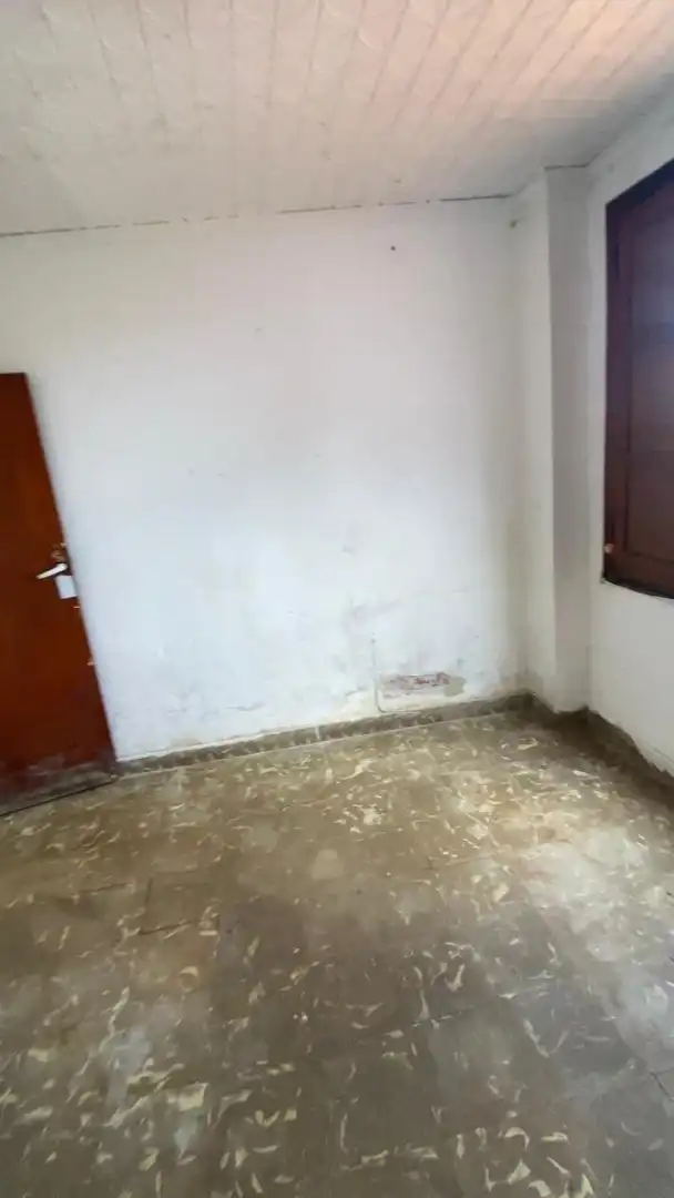 Flat for sale in Carcaixent  with Balcony