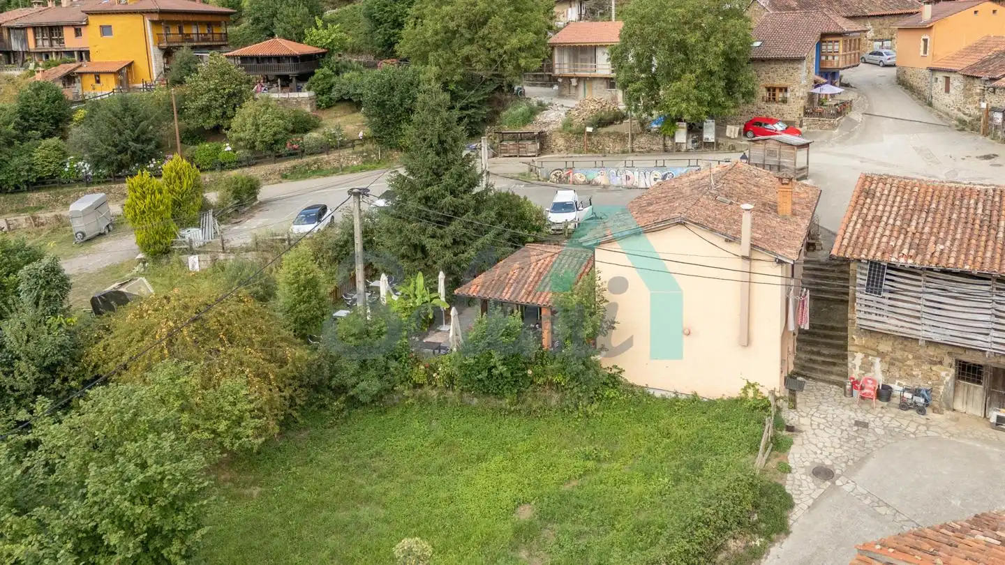 Casa o chalet en venta en Sobrescobio con Calefacción, Jardín privado y Terraza