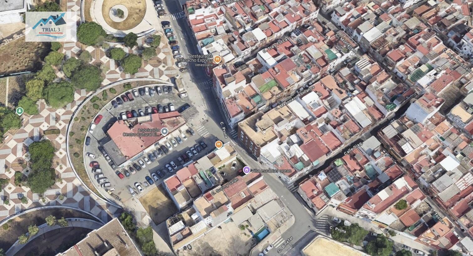 Exterior view of House or chalet for sale in  Sevilla Capital