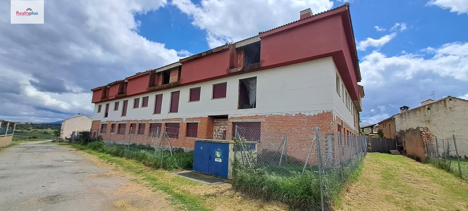 Building for sale in Espirdo