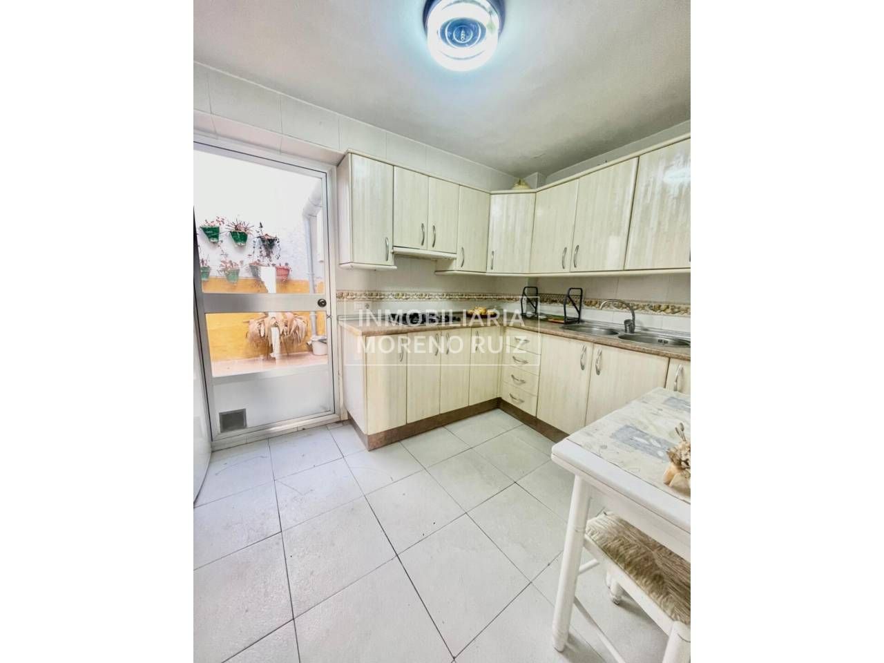 Cuina de Casa o xalet en venda en Baena