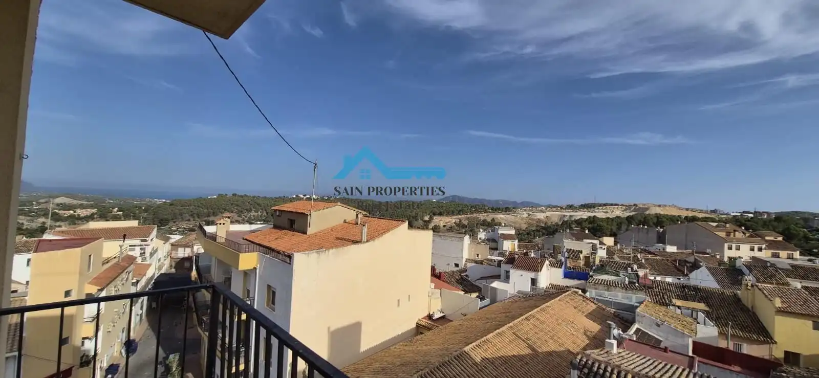 Flat with terrace for sale in La Nucia Pueblo