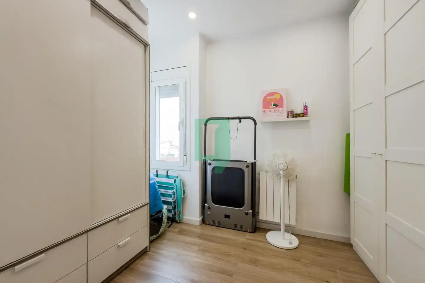 Habitación de Piso en venta en Badalona con Aire acondicionado, Calefacción y Balcón