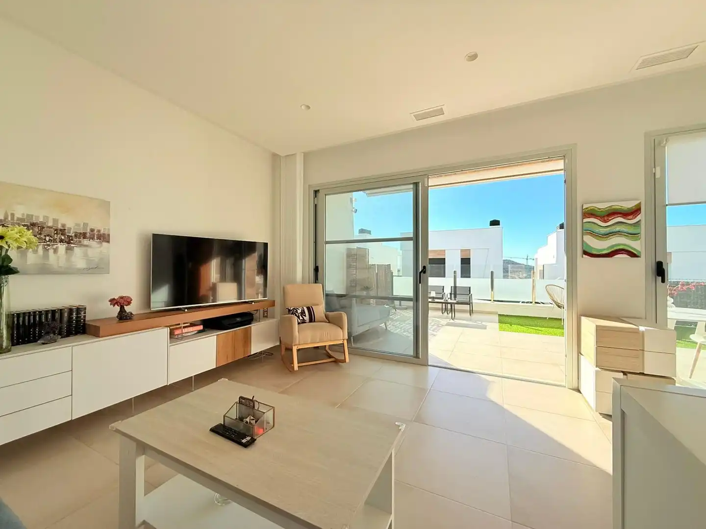 Sala de estar de Dúplex en venta en Finestrat con Aire acondicionado, Calefacción y Piscina