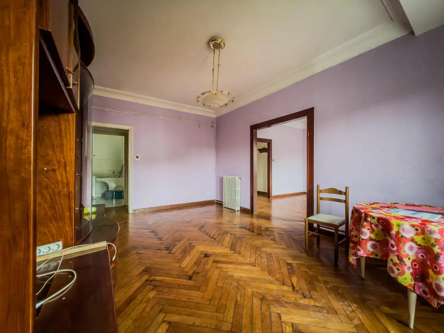 Sala d'estar de Pis en venda en Torrelavega  amb Calefacció, Parquet i Traster