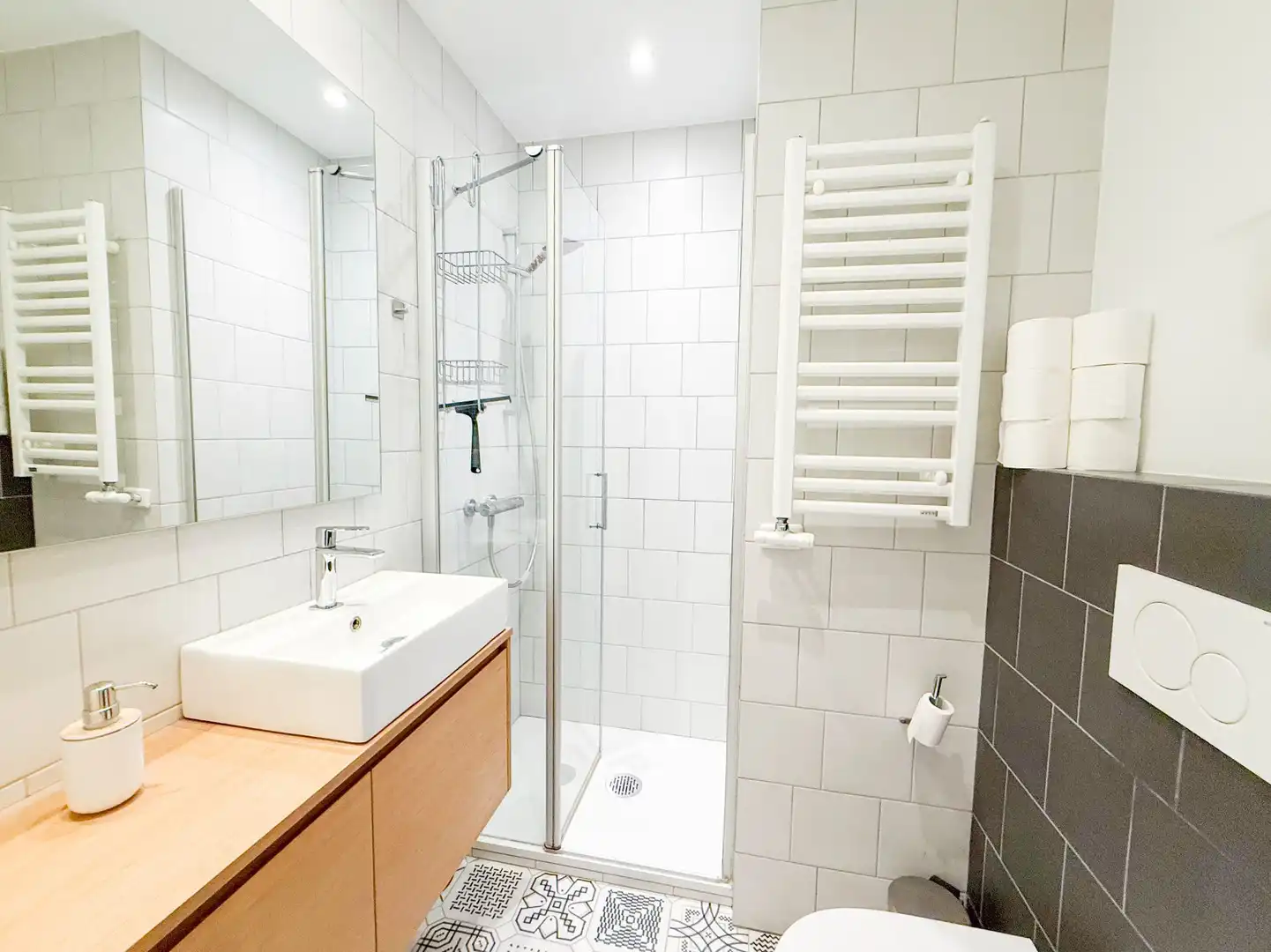 Baño de Piso en venta en Barcelona con Aire acondicionado, Calefacción y Amueblado