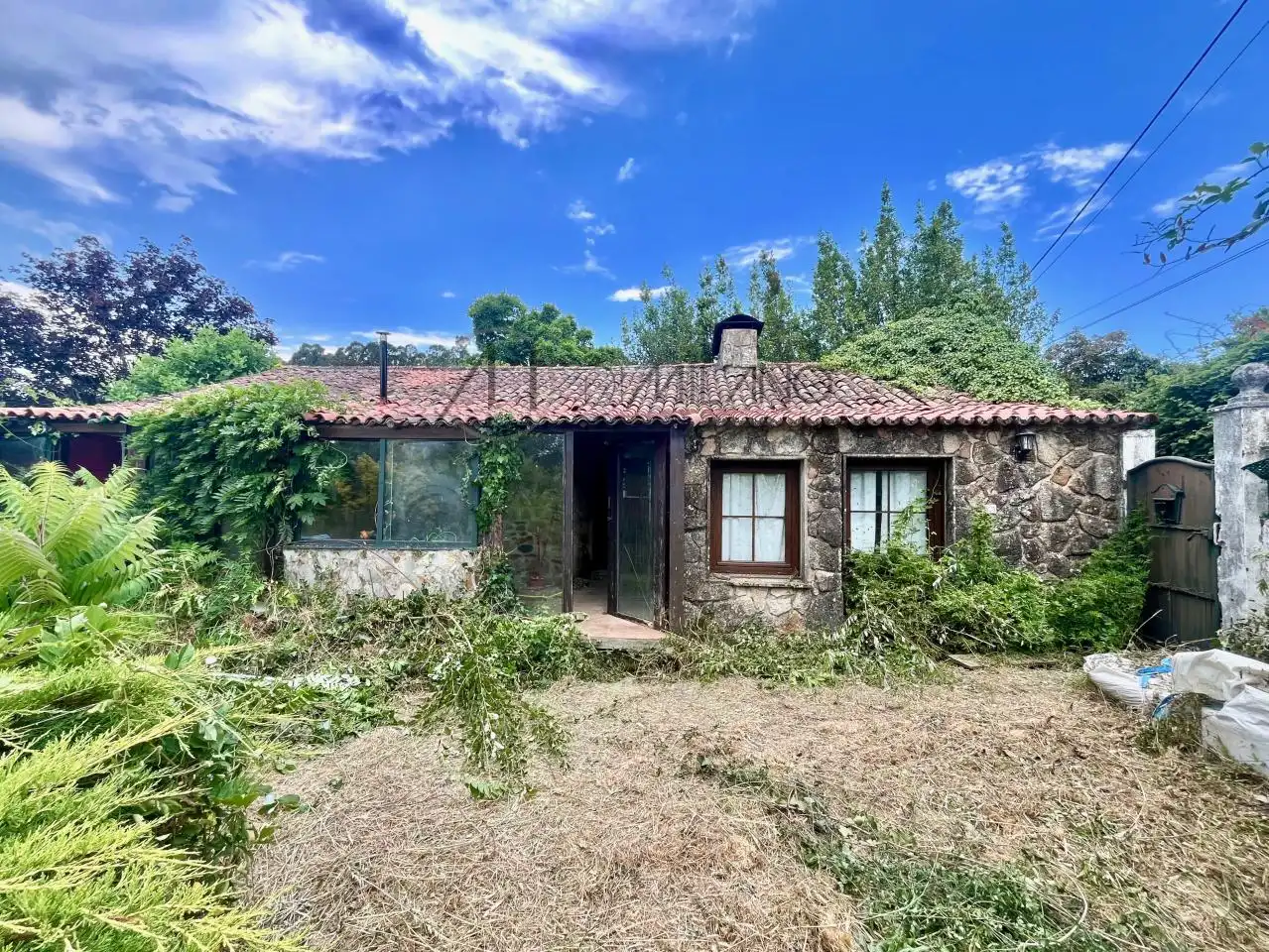 Exterior view of Houses for sale in Tomiño  with Private garden and Swimming Pool