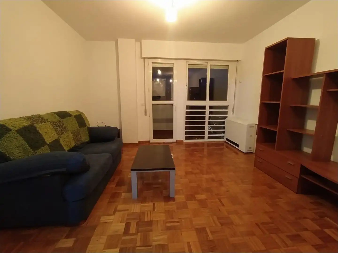 Sala d'estar de Pis en venda en Ponferrada amb Calefacció, Terrassa i Traster