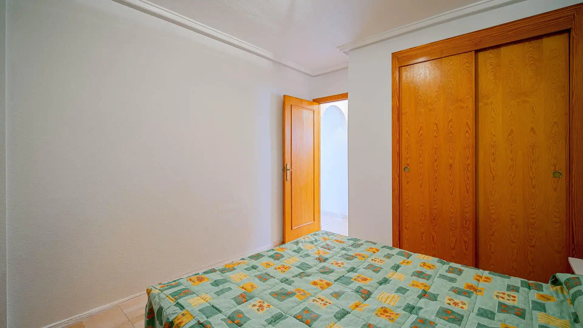 Dormitori de Àtic en venda en Torrevieja amb Terrassa, Moblat i Piscina comunitària