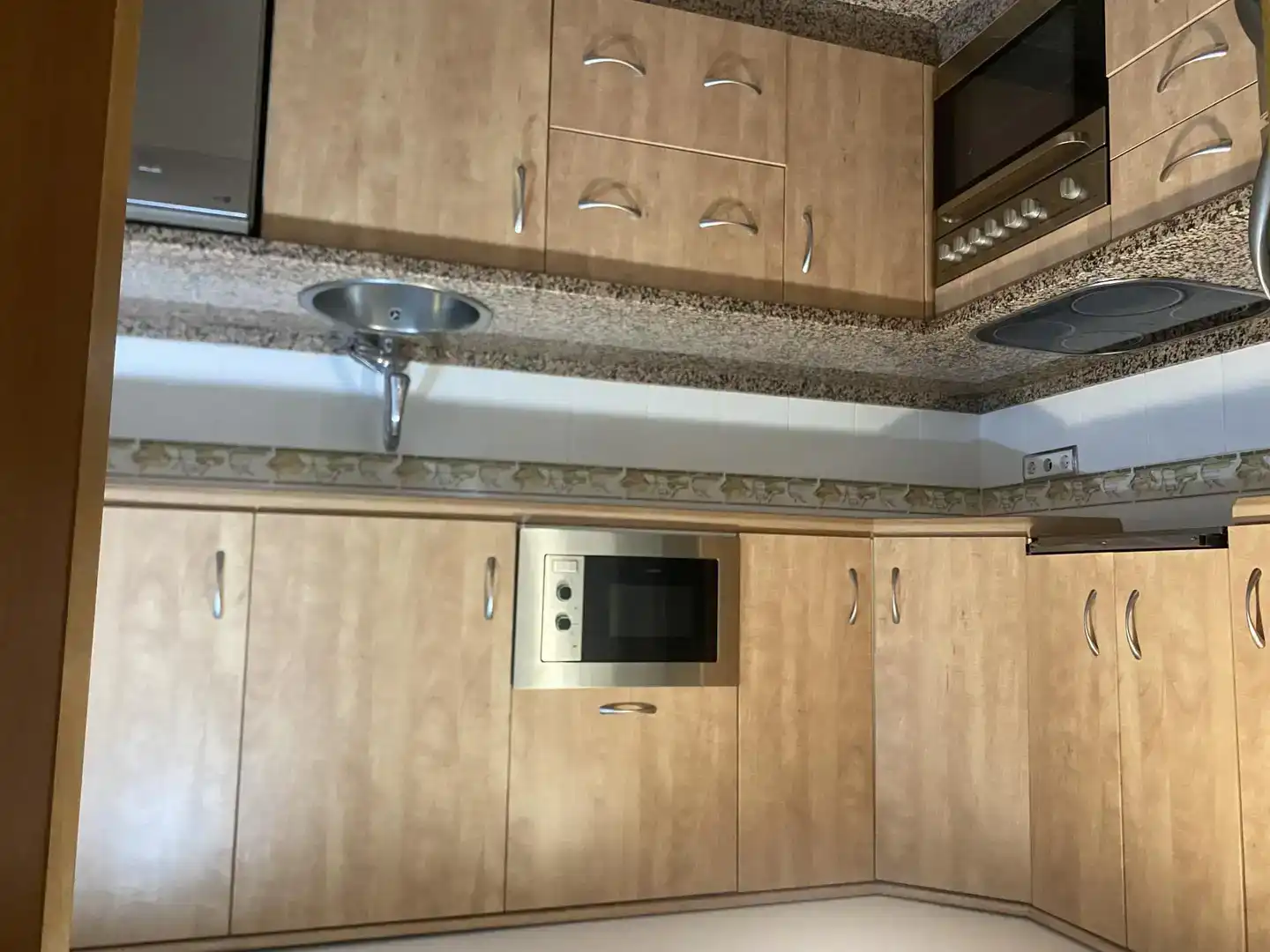 Cuina de Casa adosada de lloguer en Polop amb Aire condicionat, Jardí privat i Parquet
