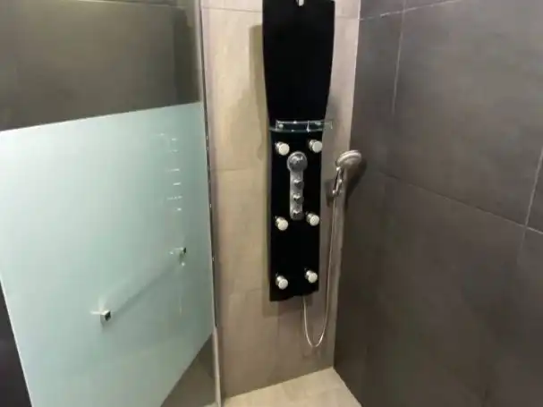 Bany de Pis en venda en Telde amb Terrassa