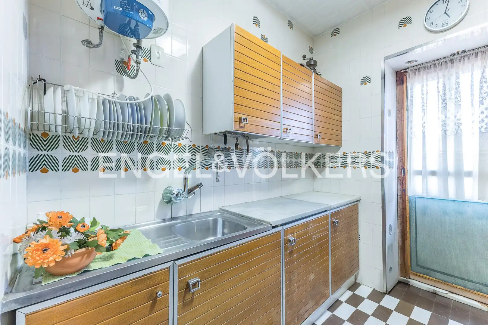 Küche von Country house zum Verkauf in Barcelona mit Heizung, Parkett und Terrasse