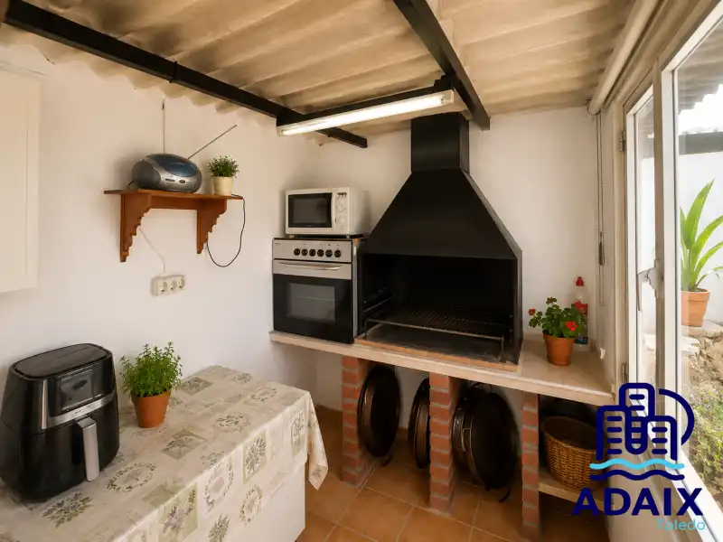 Cocina de Casa o chalet en venta en La Villa de Don Fadrique con Calefacción