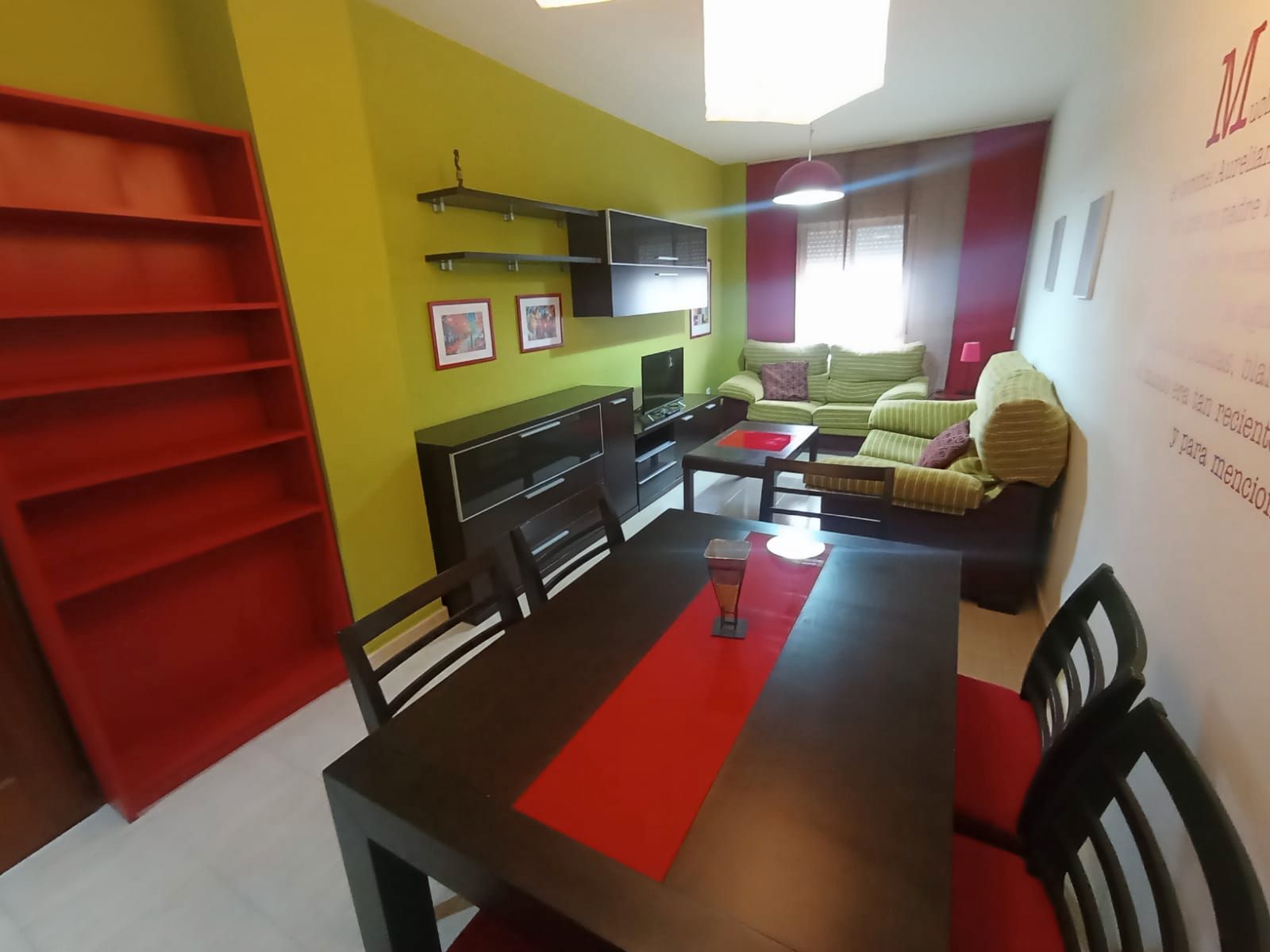 Living room of Flat for sale in Llerena  with Air Conditioner, Heating and Furnished