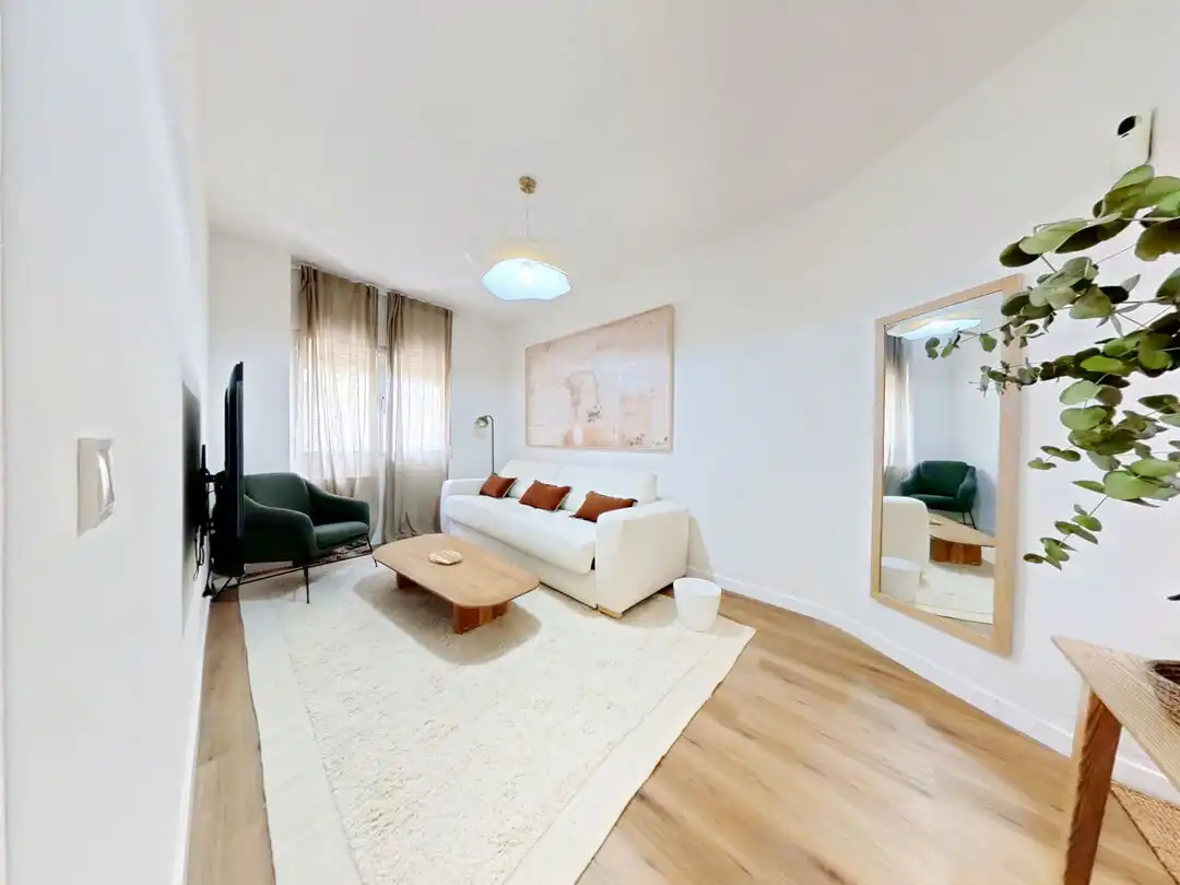 Living room of Flat for sale in Madrid  with Heating and Furnished