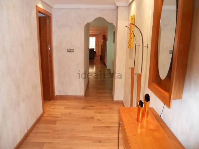 Piso en Venta en Calle Reis Catòlics en San Ramón - Monte de Piedad