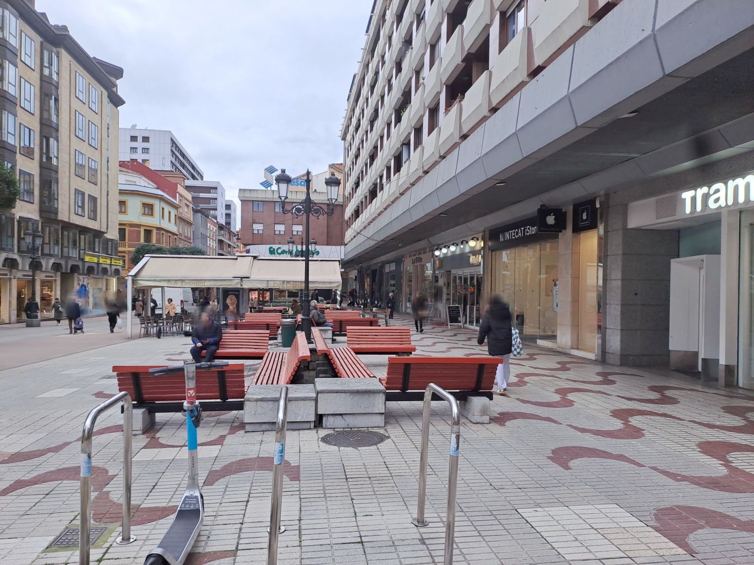 Außenansicht von Geschaftsraum zur Miete in Oviedo 