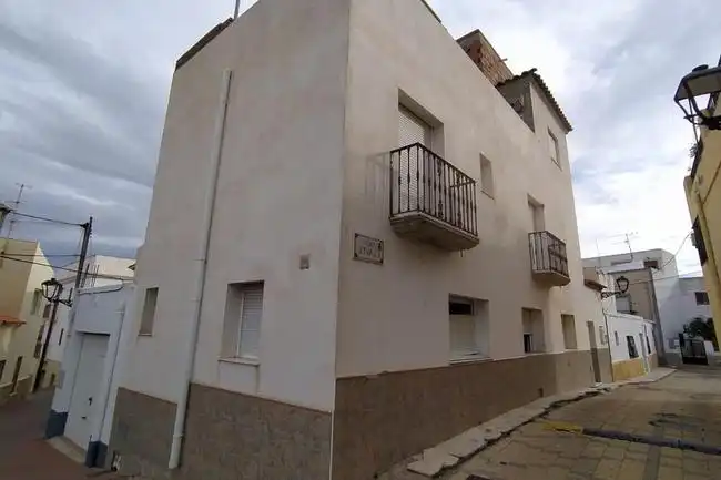 Casa adosada en venta en C/ Clavel, Turre