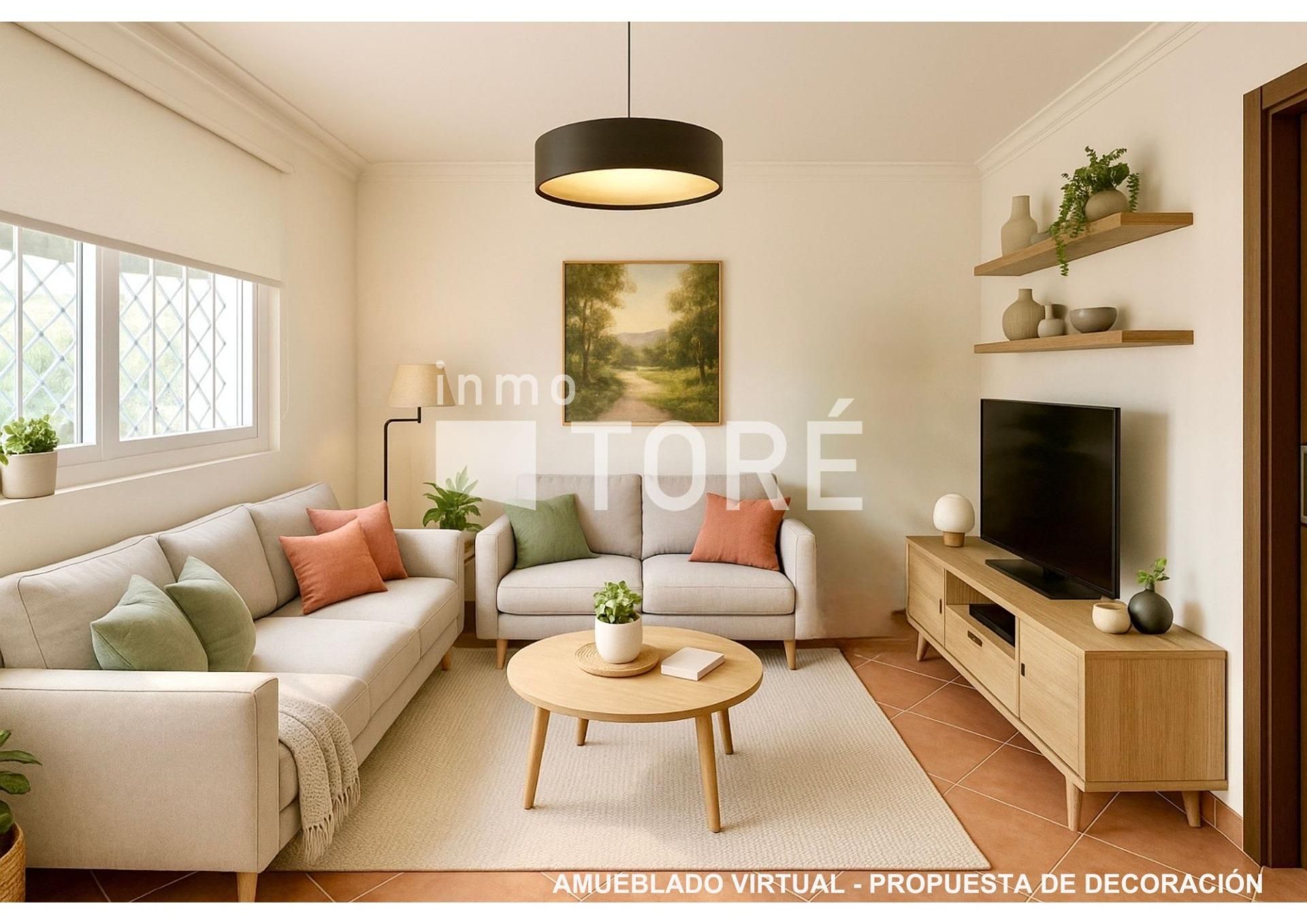 Sala d'estar de Casa o xalet en venda en Rincón de la Victoria amb Aire condicionat, Jardí privat i Terrassa
