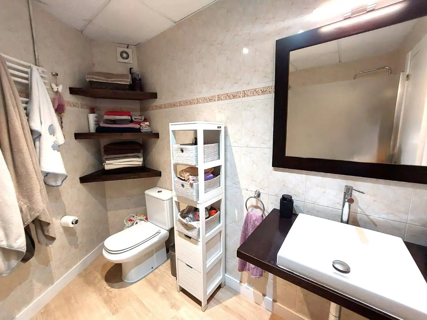 Baño de Piso en venta en Olesa de Montserrat con Aire acondicionado y Calefacción