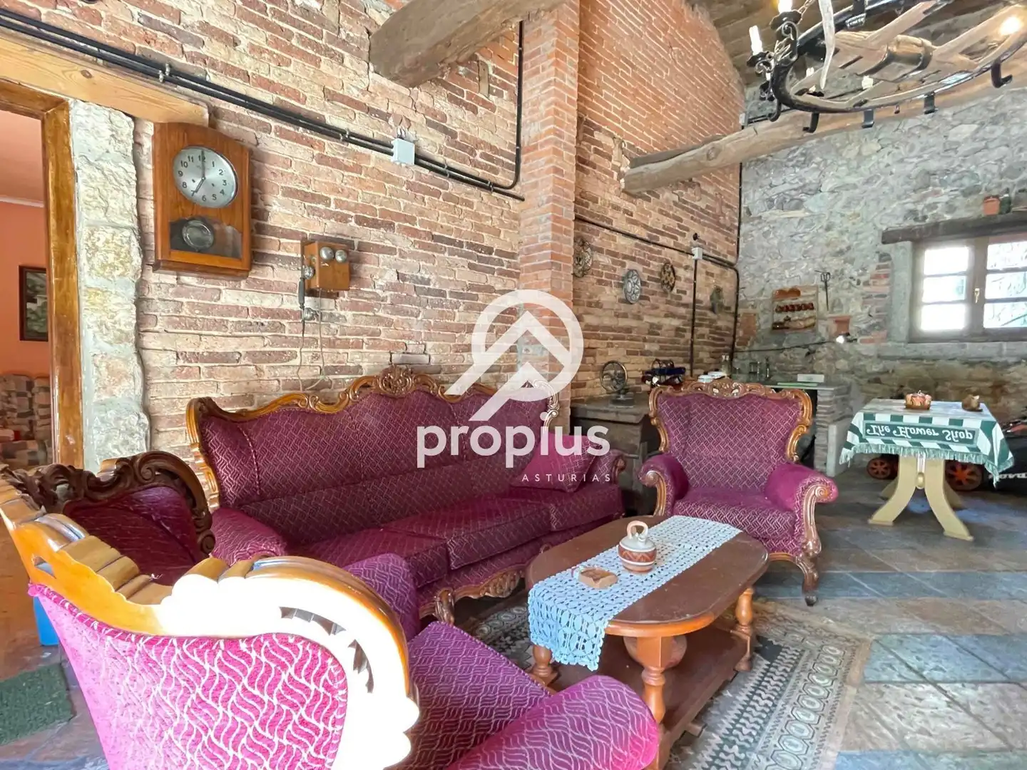 Chalet con terraza en venta en Nueva, imagen 32