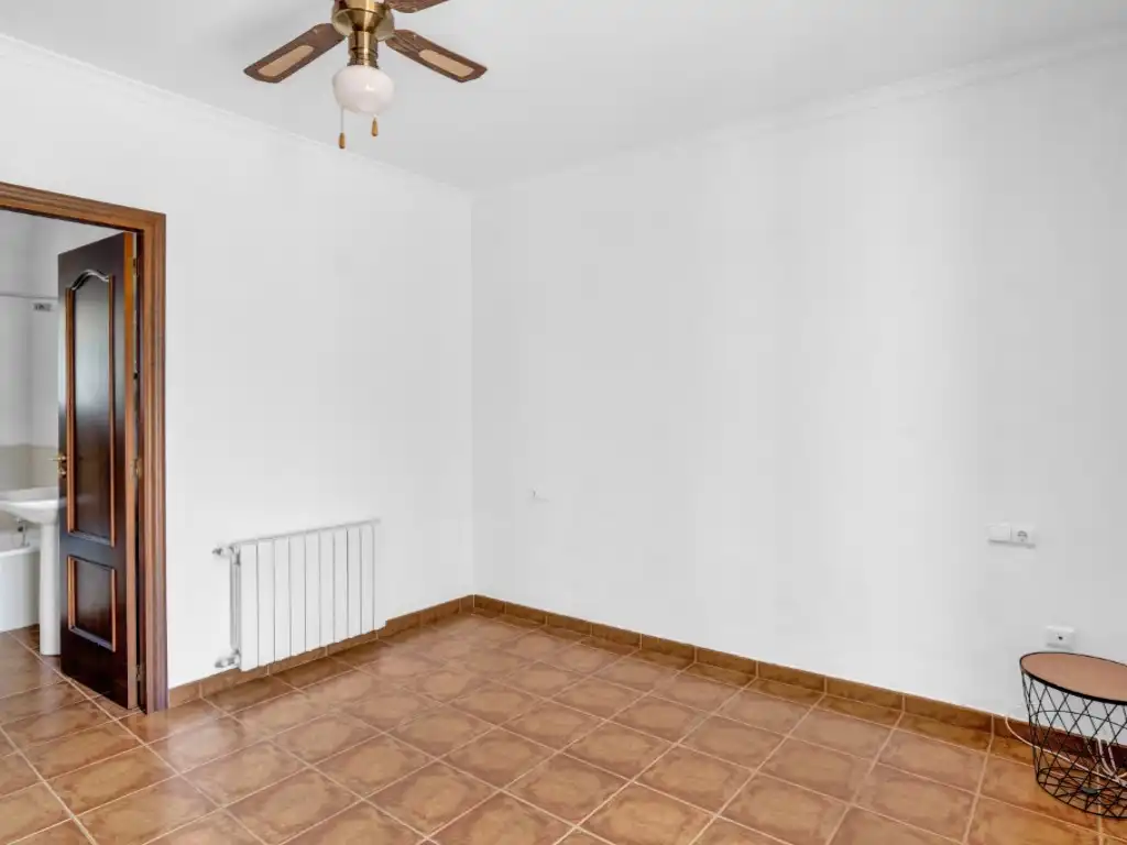 Haus mit Terrasse zum Verkauf in Orba, imagen 14